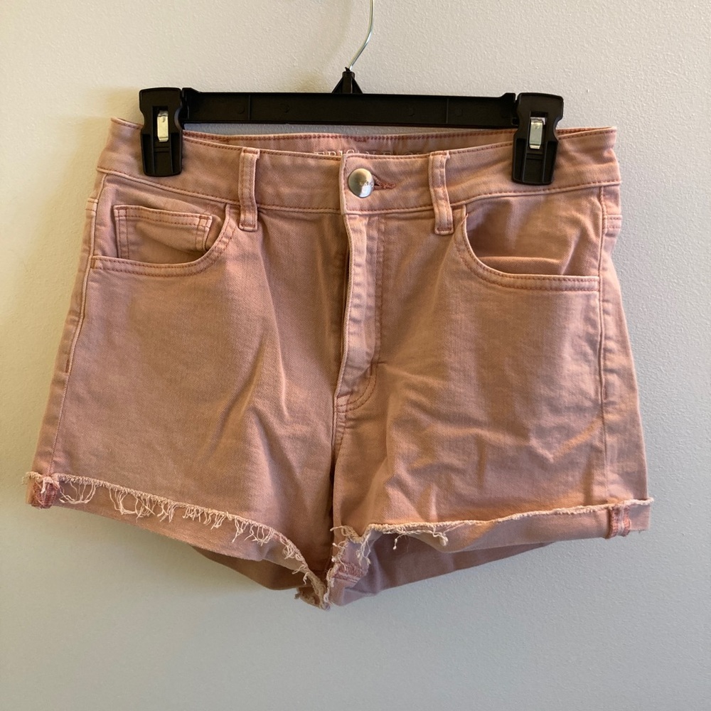 American Eagle pink shorts